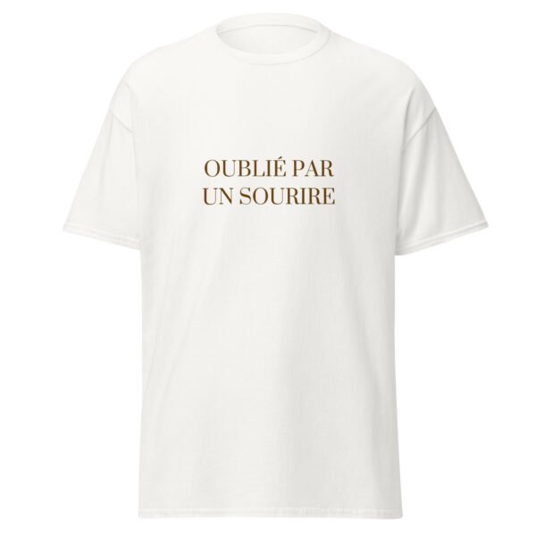 Le T-shirt | Lumière